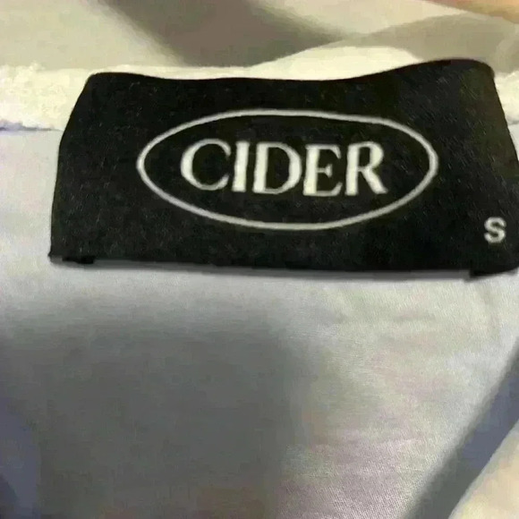 Cider light blue short-sleeved lace collared blouse - Picture 2 of 5